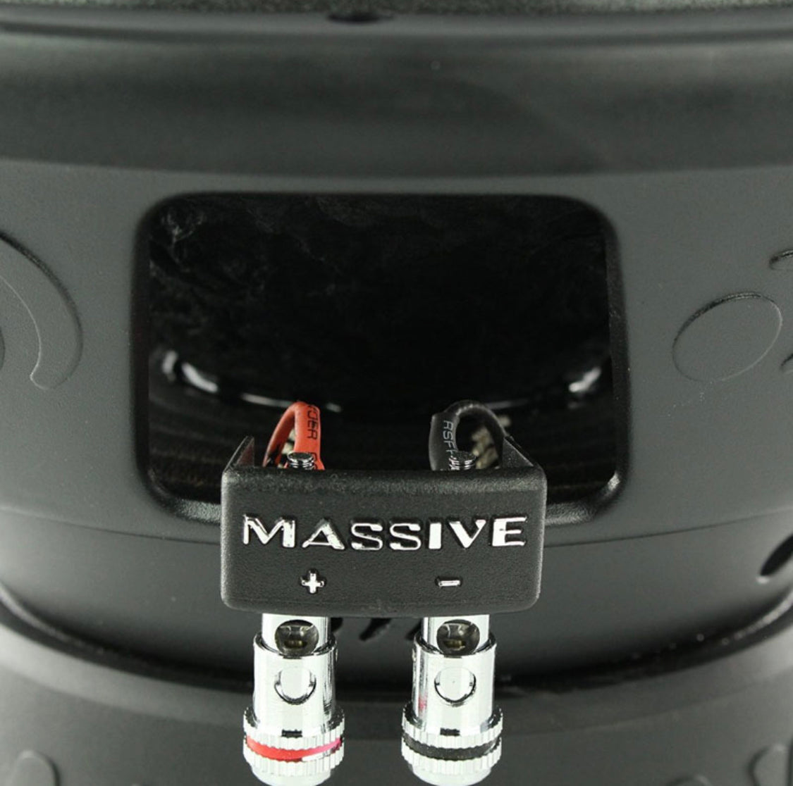 Massive GTX154 - 15" 700 WATTS RMS DUAL 4 OHM SUBWOOFER
