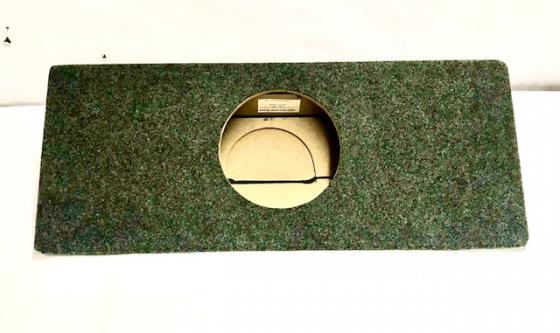 2004-2006 Toyota Tundra Double Cab 1 x 8" Sub Box Carpeted