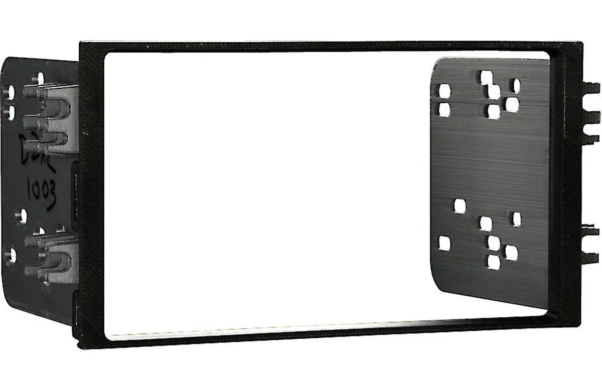 Metra 95-1003 Dash Kit