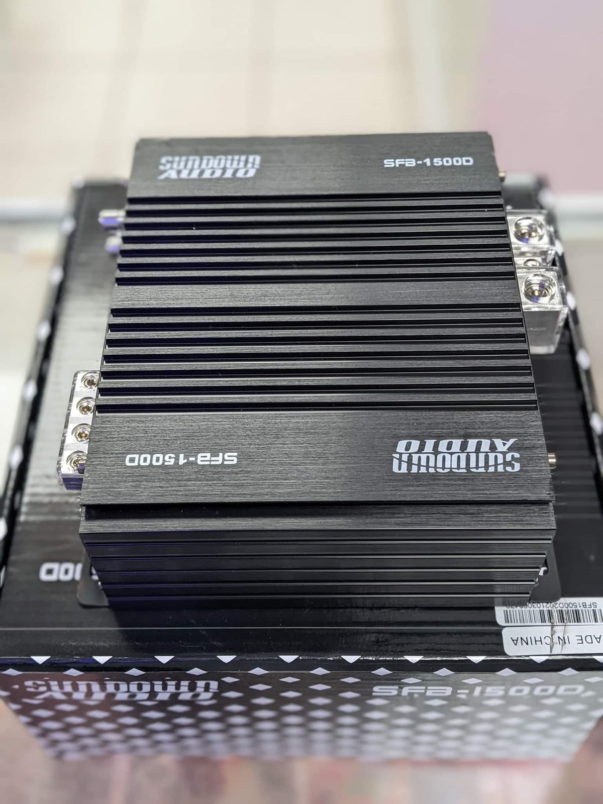 Sundown Audio SFB- 1500D (SFB Series) Car Amplifier Monoblock 1500 Watts RMS