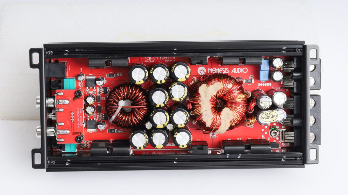 UM-1600D